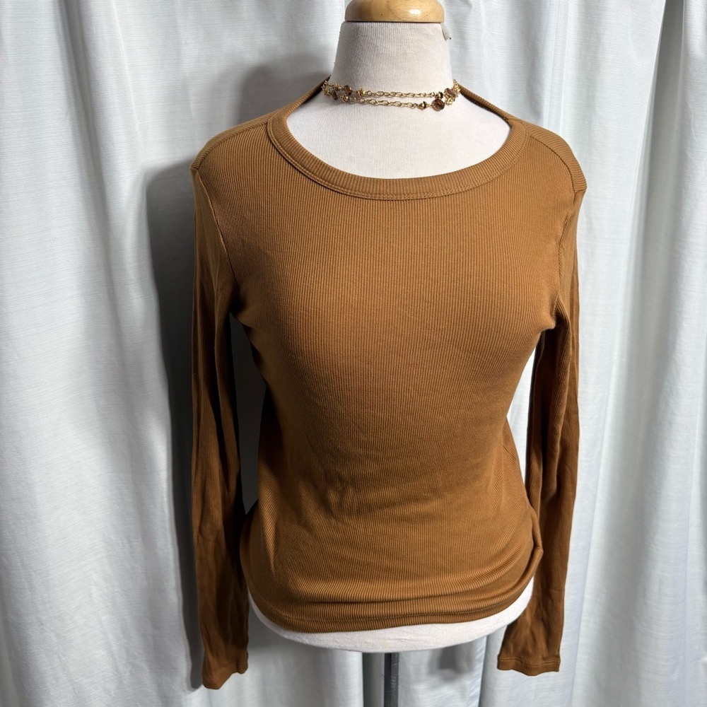 Joe Fresh Camel Brown Ribbed Long Sleeve Scoop Neck Top Size M NWT Essential - Picture 3 of 6